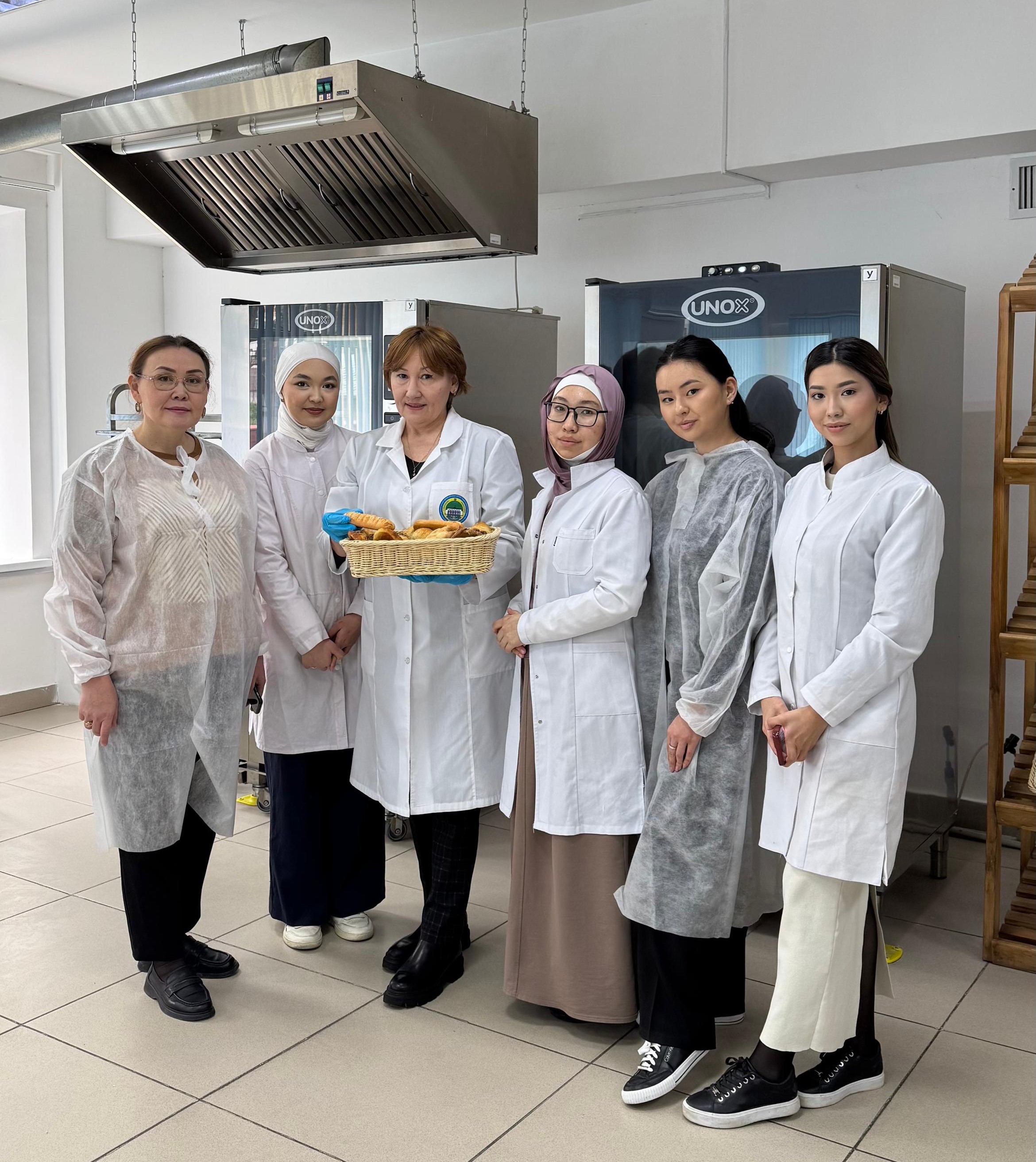 ТДМ 4 – «Сапалы білім беру». Тағамдық химия және технология мамандығының студенттері Қазақ ұлттық аграрлық зерттеу университеті «Тағам өнімдерінің технологиялары және сапасы ғылыми-білім беру инновациялық орталығында» тәжірибе алмасып қайтты